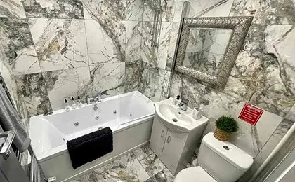 Osborne Luxury Hot Tub and Jacuzzi Suites