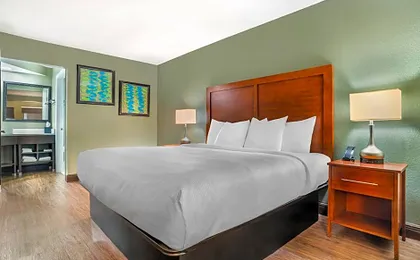 Quality Inn & Suites near Panama City Beach