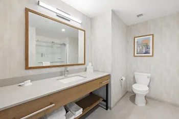 Hampton Inn By Hilton Ontario Airport