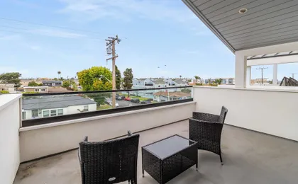 @ Marbella Lane - Luxi 4BR Haven w/ Skyscape Views
