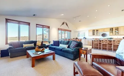 Snowcreek V #819 4 Bedroom Condo