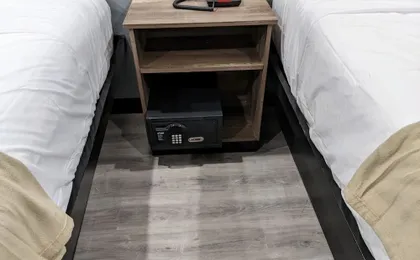 Captain Suites