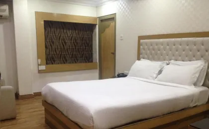 Ashreen Guest House