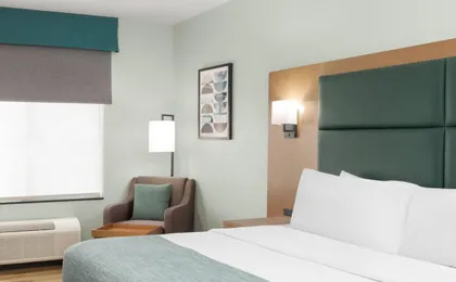 Wingate by Wyndham Mansfield Oh