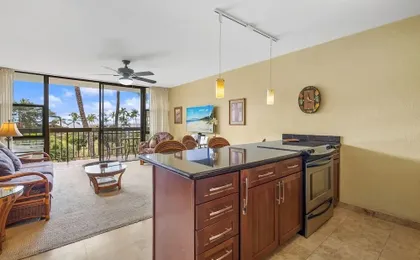 Maui Vista 1-308 - Steps From the Beach, Renovated, Ocean Views, New Windows, AC