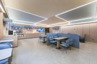 Hanting Hotel Shanghai Zhongyuan Shiguang Road Metro Station