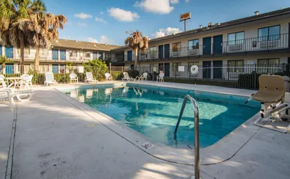 Motel 6 Fort Pierce
