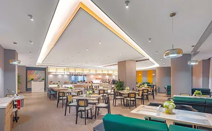 Country Inn & Suites by Radisson Chongqing Jiefangbei Hongya Cave