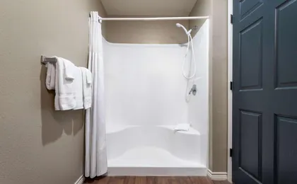 Eagle's Den Suites Kenedy a Travelodge by Wyndham