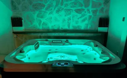 Tonina - Private Jacuzzi, Free Parking, Terrace