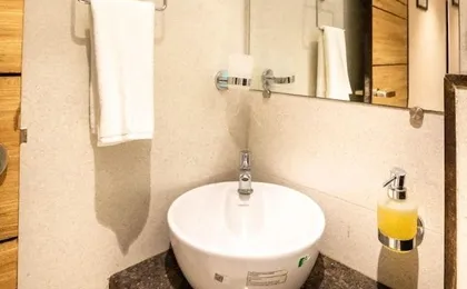 Hotel Pacific Residency