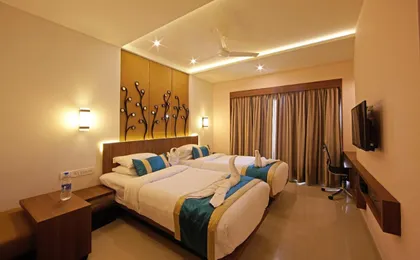 Saravana's Golden Fruits Business Suites