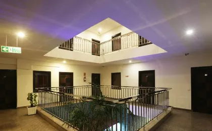 Hotel Emerald Suites At Delhi Airport