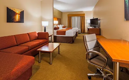 Best Western Plus Finger Lakes Inn & Suites