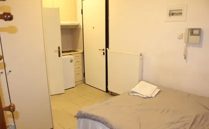 1-Bedroom Apartment Center And City Attractions