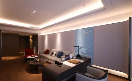 Golden Panda Hotel