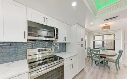 Anna Maria Island Beach Sands 202-private Beach Access-heated Pool