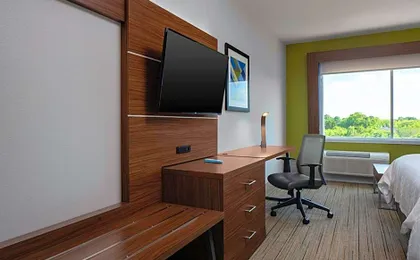 Holiday Inn Express and Suites Griffin By IHG