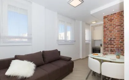Central Boutique Apartments with balconies, in walking distance to the sea