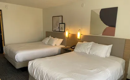 Spark by Hilton Kansas City Plaza