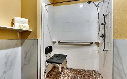 Captains Quarters Inn