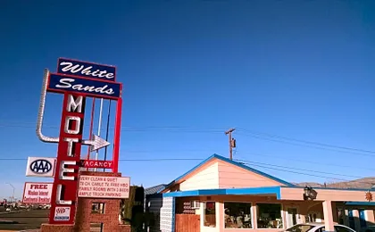 White Sands Motel