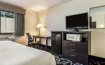 Baymont by Wyndham Bloomington Msp Airport