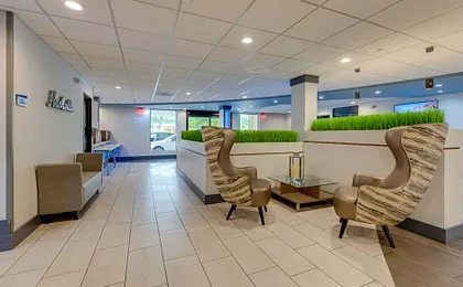 Alexis Inn and Suites Hotel