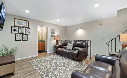 Family Fun Getaway - 3 Story Condo