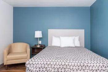 WoodSpring Suites Buford near Mall of Georgia-Lake Lanier