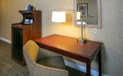 Hampton Inn & Suites Toledo-Perrysburg
