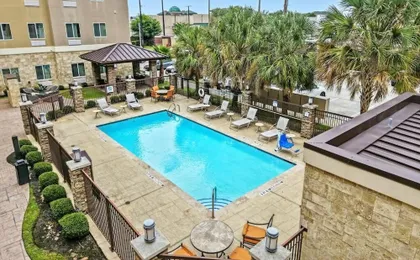 Relux at Westchase