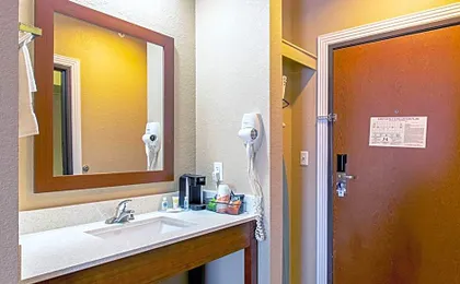Comfort Inn & Suites Fredericksburg