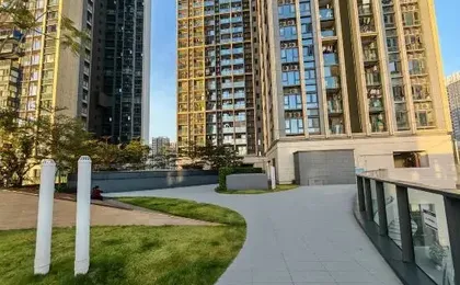 Guangmingyu International Executive Apartment (Xinghe Tiandi Branch, Guangming Avenue Metro Station)