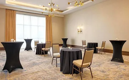 Holiday Inn & Suites Nashville Downtown - Broadway by IHG