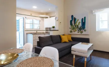 Cozy Apartment in House-Palace with Private Patio