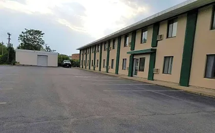 Woonsocket Motor Inn