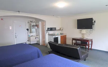 Merrill Field Inn