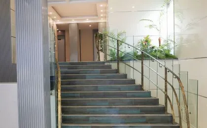 Ease Hotel(Chuhe Hanjie Subway Station Store)