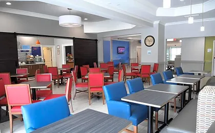Holiday Inn Express Hotel & Suites Valdosta Southeast By IHG