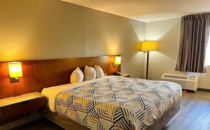 Motel 6 Forrest City AR