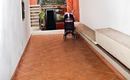Elegant Apartment Behind the Colosseum