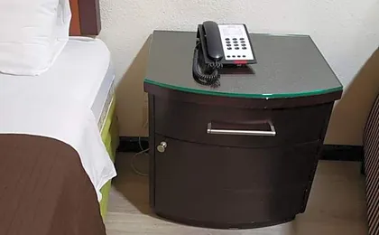 Value Inn & Suites Salina