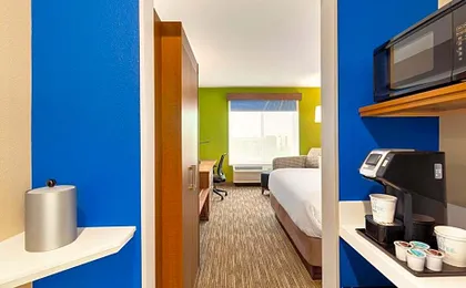 Holiday Inn Express & Suites Hayward - Castro Valley by IHG