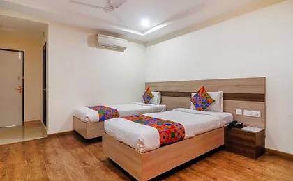 FabHotel Pride Inn Financia - Nr DLF Cyber City, Gachibowli