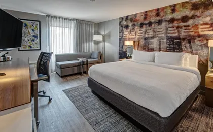 Courtyard by Marriott Vanderbilt-West End