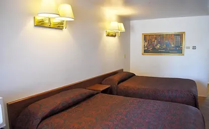 JR Inn
