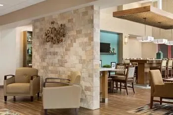 Hampton Inn & Suites Minooka