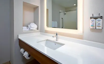 Holiday Inn Express Hotel & Suites Athens By IHG