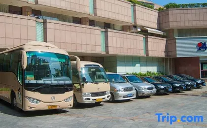 Guangdong Hotel( Sun Yat-sen Memorial Hall Station)